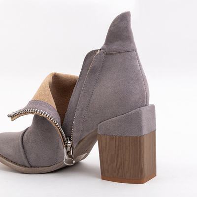 Moteriški aulinukai „Luna“ balandžių pilki odiniai elegantiški rudeniui