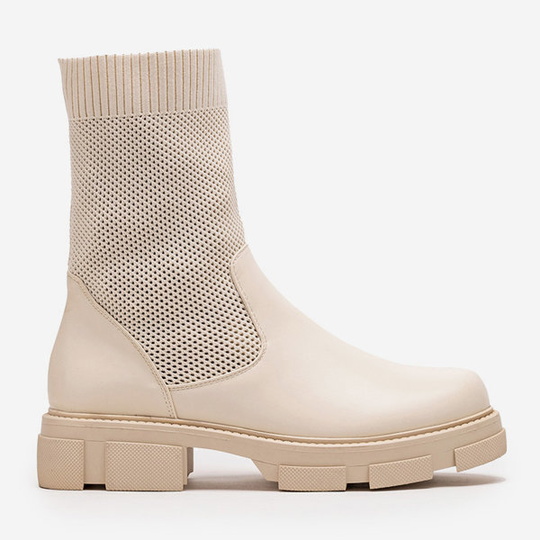 OUTLET Moteriški smėlio spalvos ažūriniai batai Roibu - Avalynė