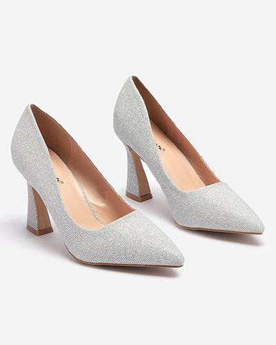 Sidabrinės spalvos moteriški brokato bateliai Bluskita - Avalynė