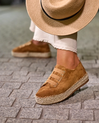 Rudi moteriški sportiniai bateliai Alener - Avalynė