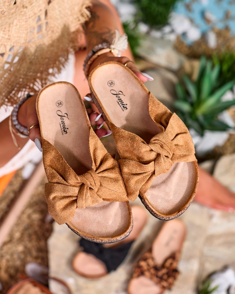 Женские шлепанцы с бантом верблюжьего цвета Orofdo- Footwear