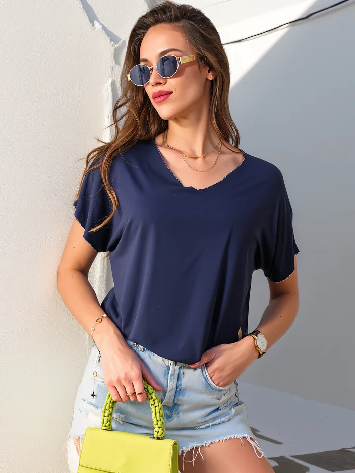 Royalfashion moterų viskozės bliuskelė su trumpomis rankovėmis ir blizgučių apdaila