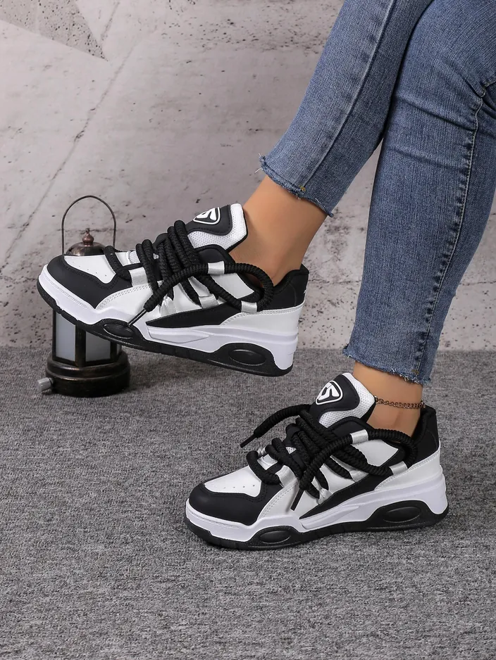 Royalfashion moteriški sportiniai kedai su dekoratyvinėmis raištelėmis Clesiv