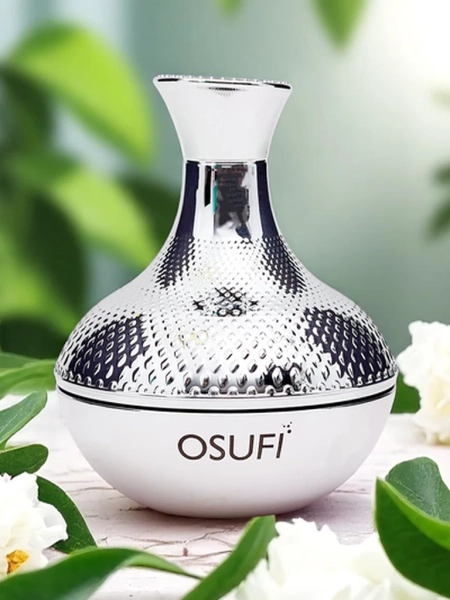 Priešraukšlinis ir skaistinantis veido kremas