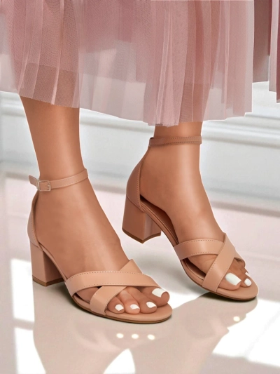 Royalfashion moteriškos basutės su žemu kvadratiniu kulnu Eleganza Strap