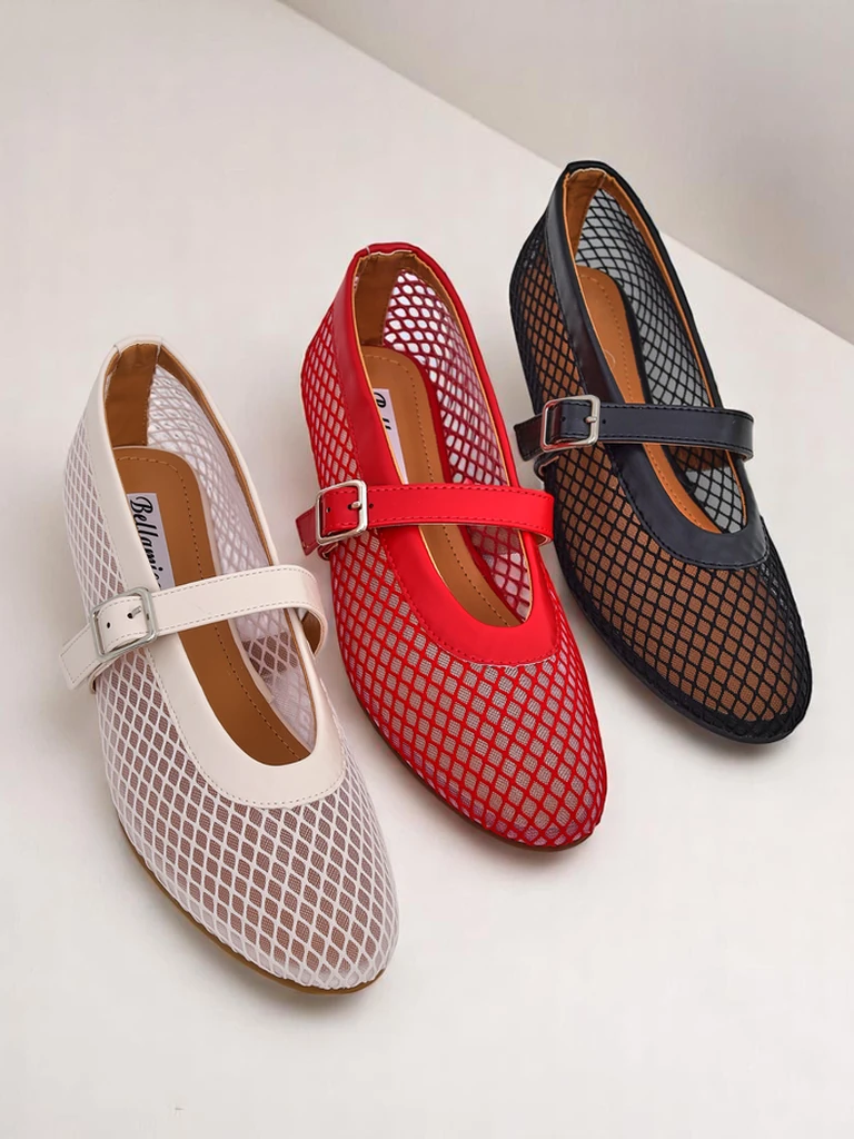 Royalfashion Женские ажурные балетки с ремешком Naommi