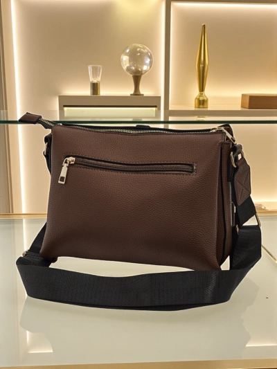 Torebka Venezia Elegante ze Skóry Ekologicznej w Kolorze Ciemnobrązowym