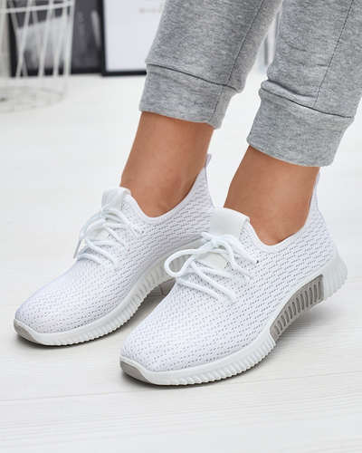 Белая женская спортивная обувь из ткани Vobbu- Footwear