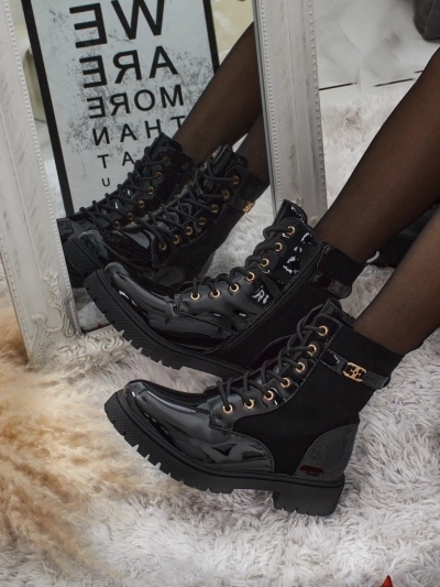 Alvinea aulinukai suvarstomi iš eko odos