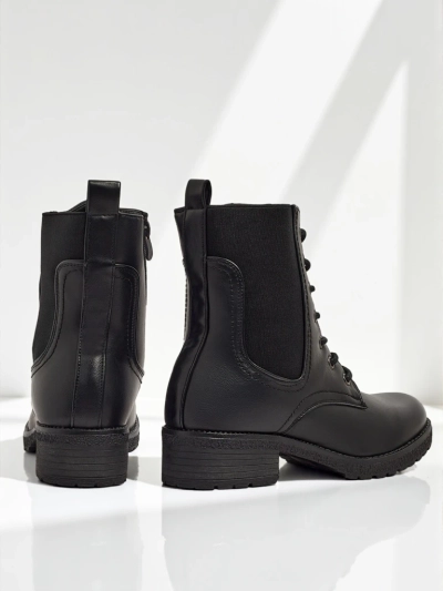 Eko odiniai aulinukai su raišteliais moterims Oslynne