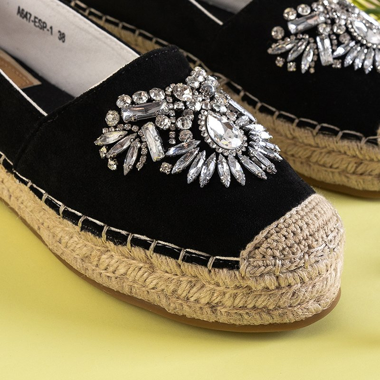 Juodos moteriškos espadrilės su „Lucima“ dekoracijomis - Avalynė