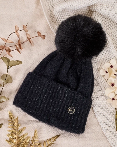 Шапка с помпонами для женщин Royalfashion