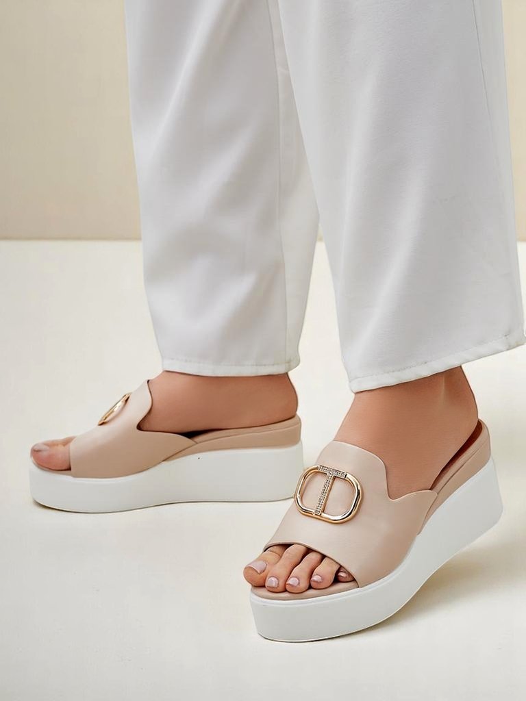 Royalfashion Женские клиновидные сандалии Daffin