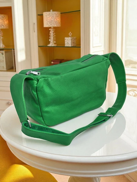 Royalfashion Ma
la damska torebunia z eko sk
rki Lyra Vell