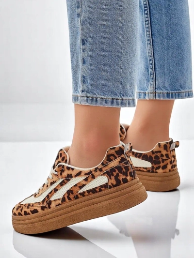 Royalfashion Женские спортивные кроссовки Detti