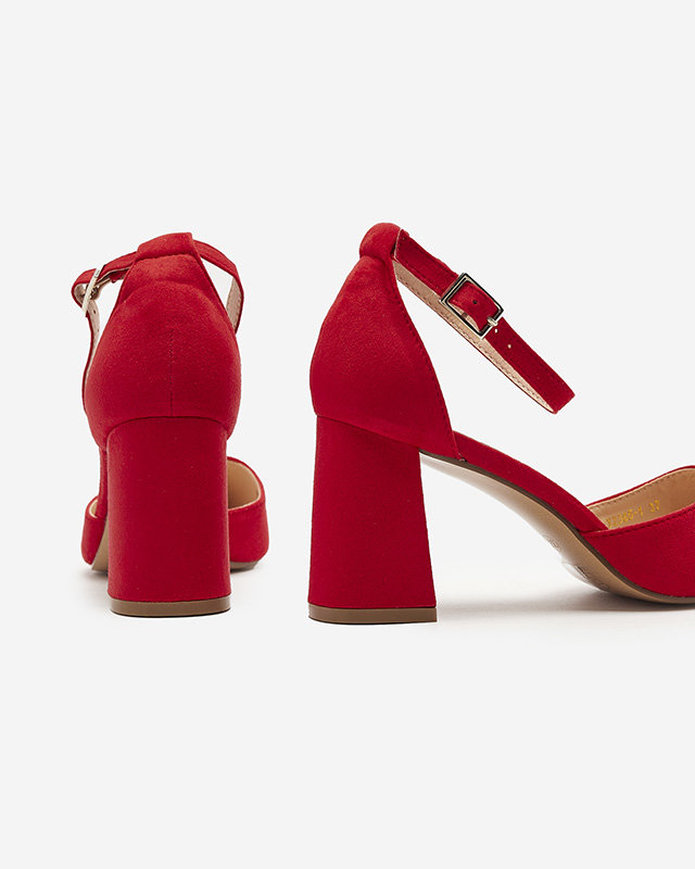 Красные женские босоножки Derra - Обувь