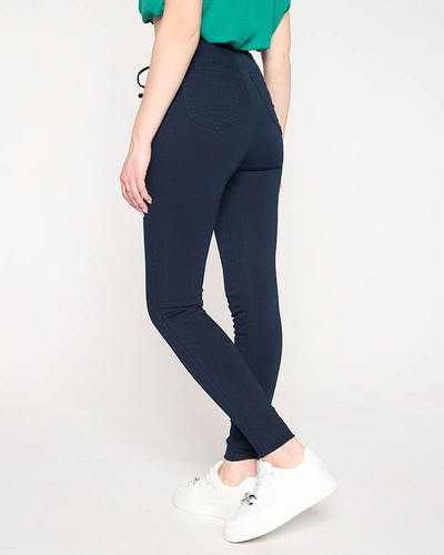 Tamsiai mėlyni moteriški siauri džinsai su dekoratyviniu dirželiu - Drabužiai