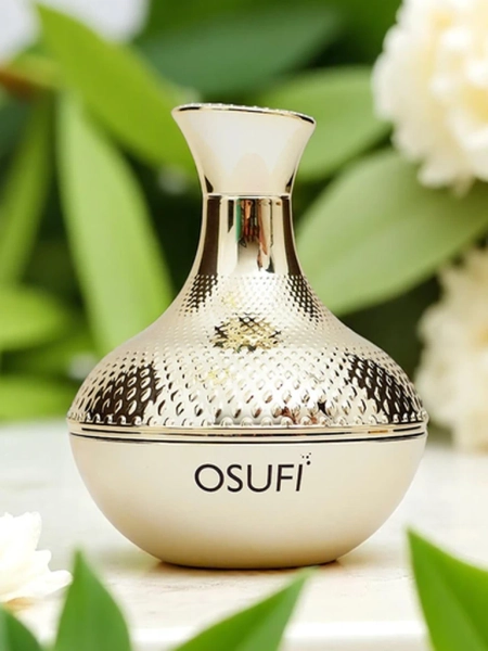 Stangrinamasis veido kremas