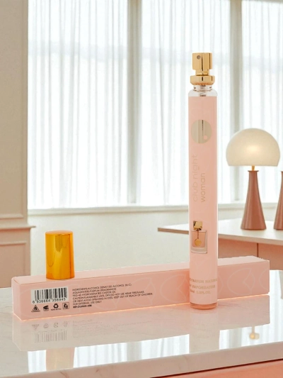 Įkvėpta Damska woda perfumowana Club Night Woman