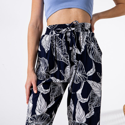 Темно-синие женские брюки с растительным узором