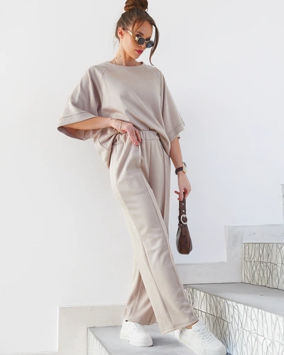 Royalfashion Женский наряд с короткими рукавами и расклешенными штанами