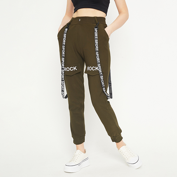 Tamsiai žalios moteriškos krovininės kelnės su petnešėlėmis - Drabužiai