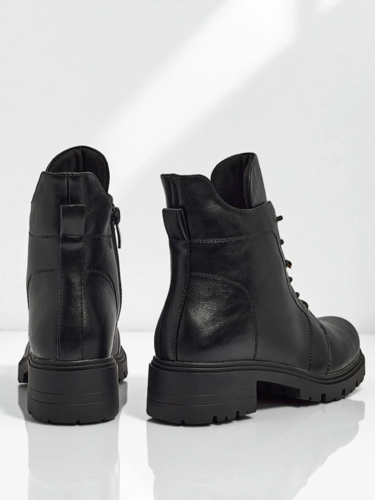 Женские ботинки Veltih из экокожи на шнуровке