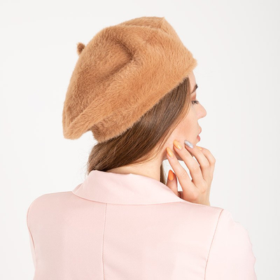 Kupranugarinės moteriškos beretės rudeniui-Kepurės