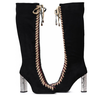 Czarne kozaki z plecionymi sznurówkami Kira - Obuwie