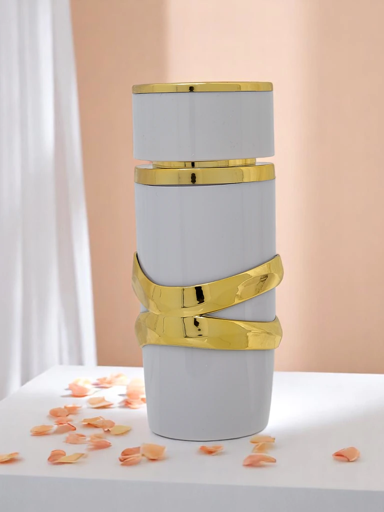 Įkvėptas Lattafa Yara Moi kvepalų - eidų parfymai moterims