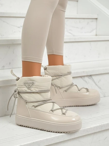 Karališka mada Moteriški snieglės Copese