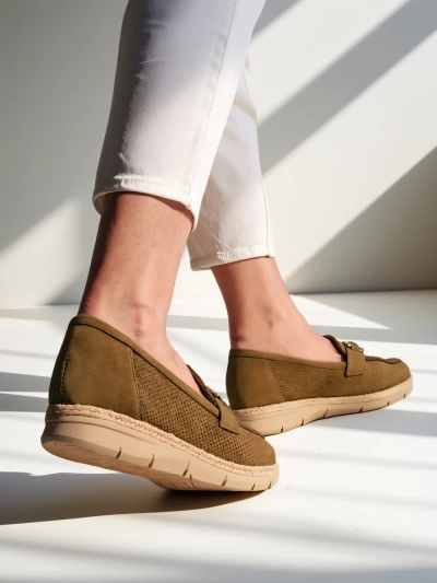 Роялфэшн женские балетки с декоративным акцентом на носке