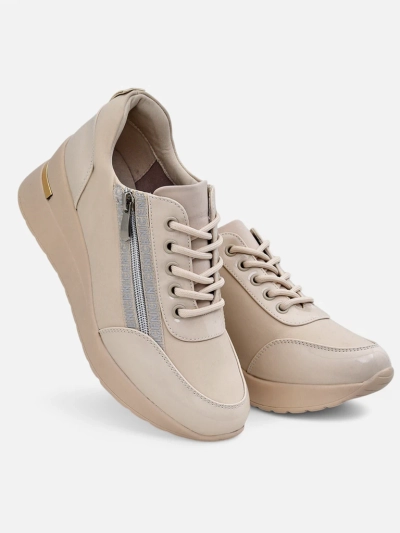 Damskie sneakersy koturny HeraBea beżowe z eko skóry 6,5 cm z zamkiem