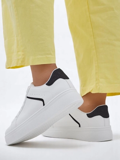 Royalfashion moteriški sportiniai sneakersai ant storų padų Uensi