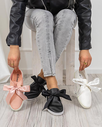 Juodi moteriški sportbačiai Samhu - Avalynė