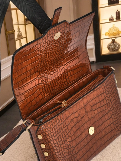 Royalfashion Shiny Small Faux Leather Purse Velia Crest - Straight Fire