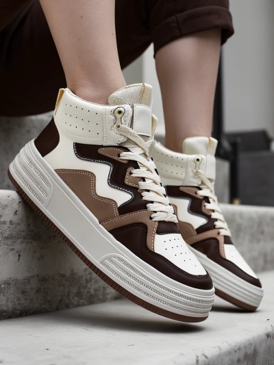 Royalfashion Высокие женские спортивные кроссовки Quiedy