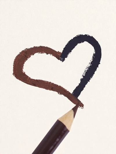 Dviejų atspalvių antakių pieštukas su drožtuku Brow Duo Shade