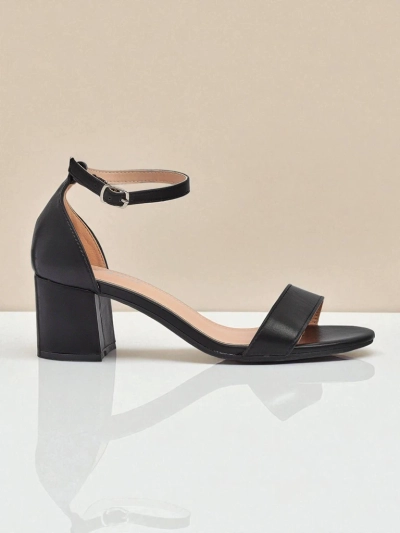 Kallistia women's heeled sandals made of ecological leather, black 6 cm