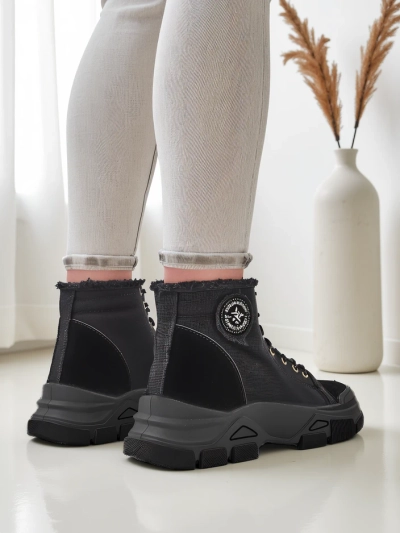 Royalfashion aukšti moteriški sportbačiai Hirrias