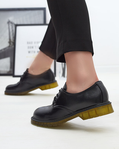Juodi moteriški pusbačiai Heloso- Footwear