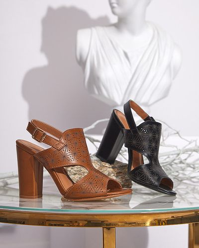 Коричневые ажурные босоножки женские на шпильке в мави. Обувь