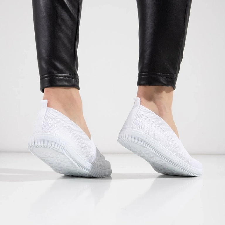 OUTLET Женские белые кроссовки Турандот - Обувь