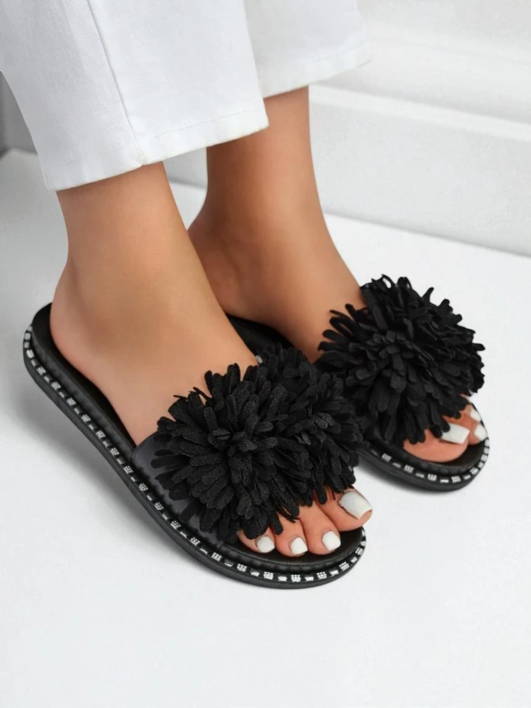 Royalfashion Женские шлепанцы на плоской подошве Flora Blide