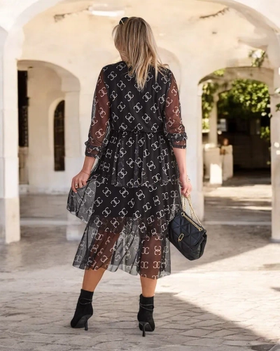 Royalfashion Juoda tinklinė midi suknelė su raštu