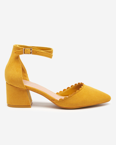 Garstytinės moteriškos zomšinės basutės ant stulpelio Ametis - Avalynė