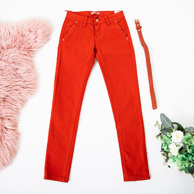 Красные детские брюки с ремнем