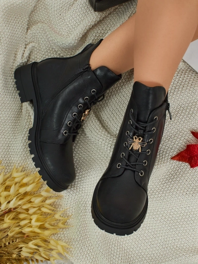 Женские ботинки Veltih из экокожи на шнуровке