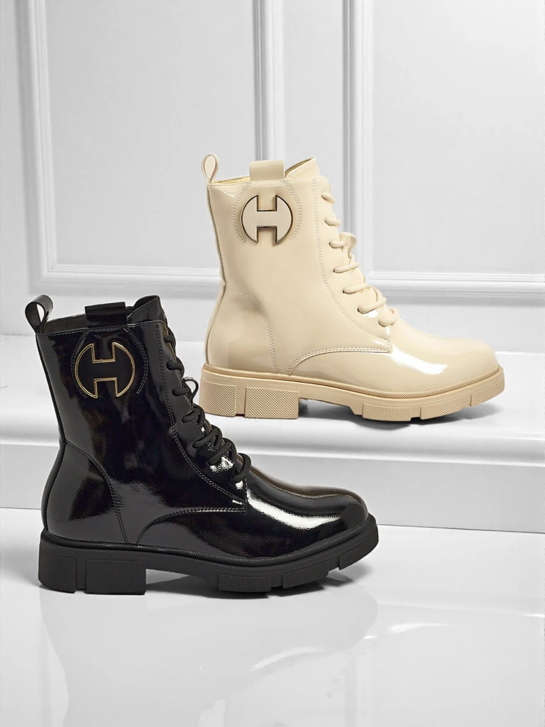 Лакированные женские ботинки на шнуровке Kalen