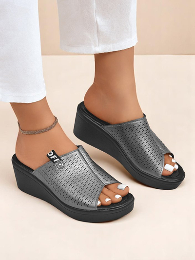 Royalfashion Damskie klapki na koturnie Luna Wedge – totalny sztos!